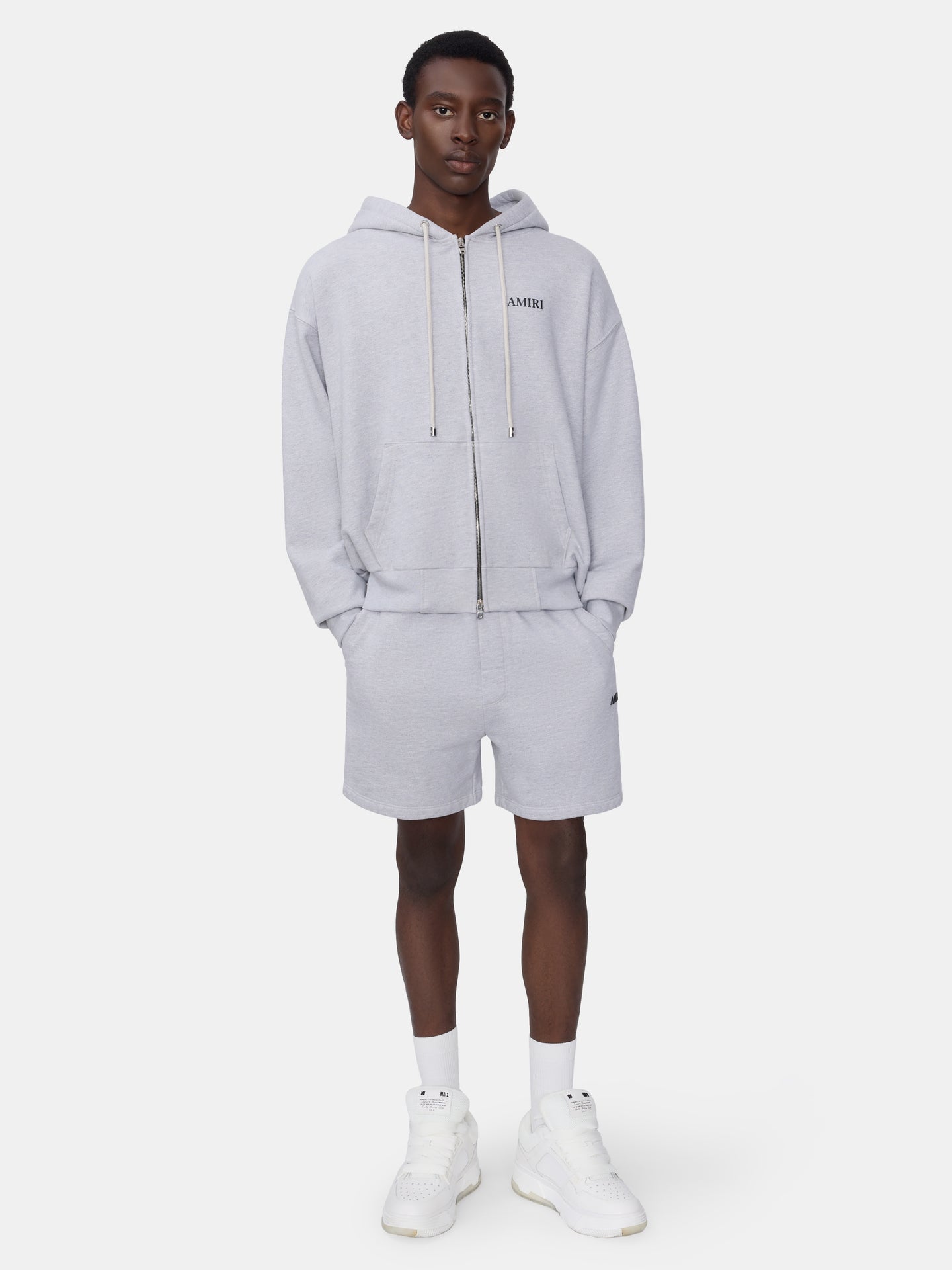 RELAXED PULL ON SWEATSHORT - HEATHER GREY